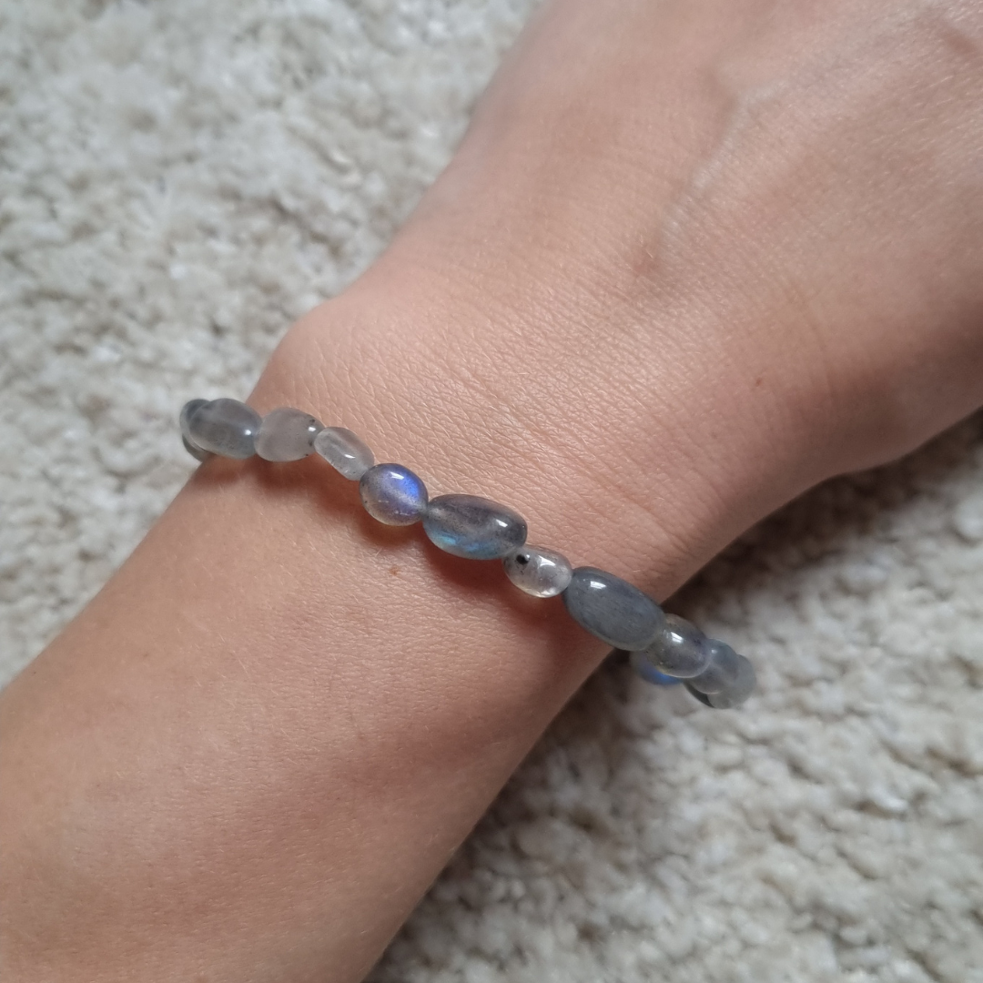 Labradoriet nugget armband fijn