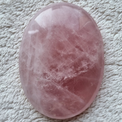 Rozenkwarts handsteen