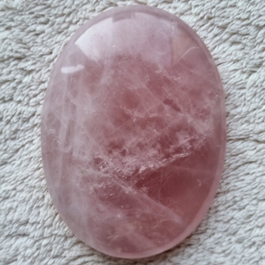 Rozenkwarts handsteen