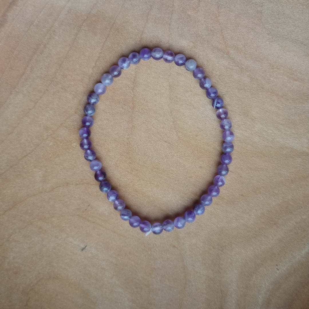 chevron amethist kogelarmband