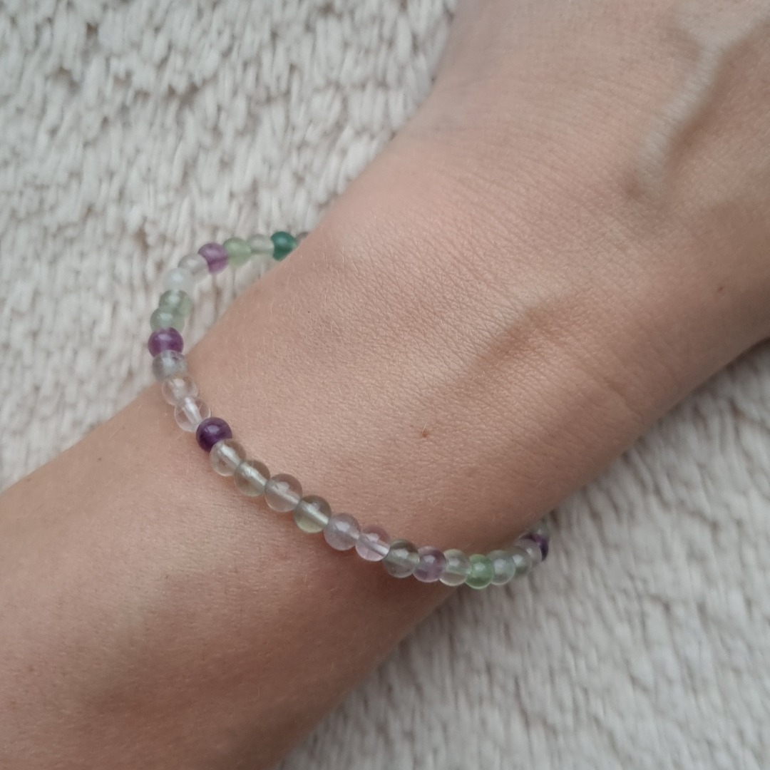 fluoriet kogelarmband