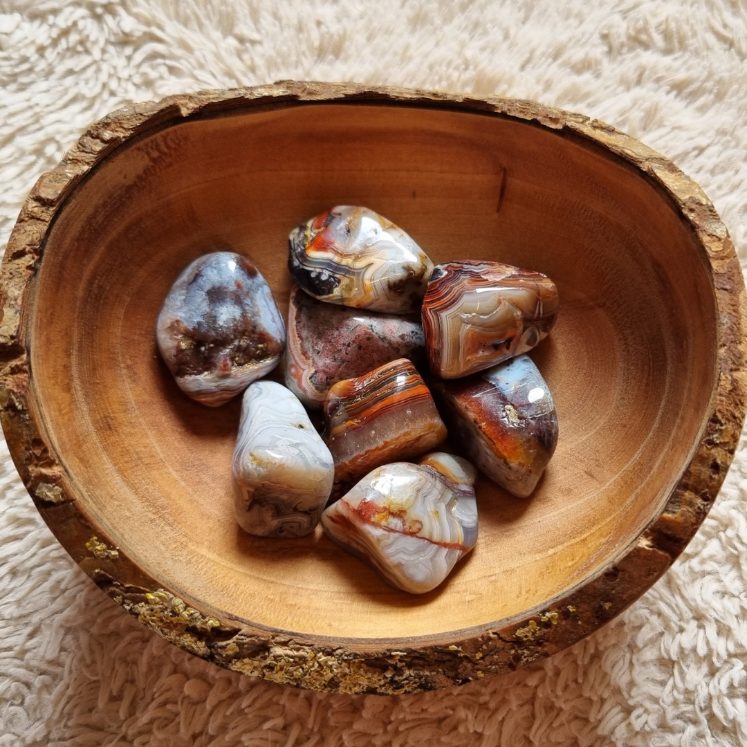 mexicaanse crazy lace agaat trommelsteen te koop bij tourmaluna