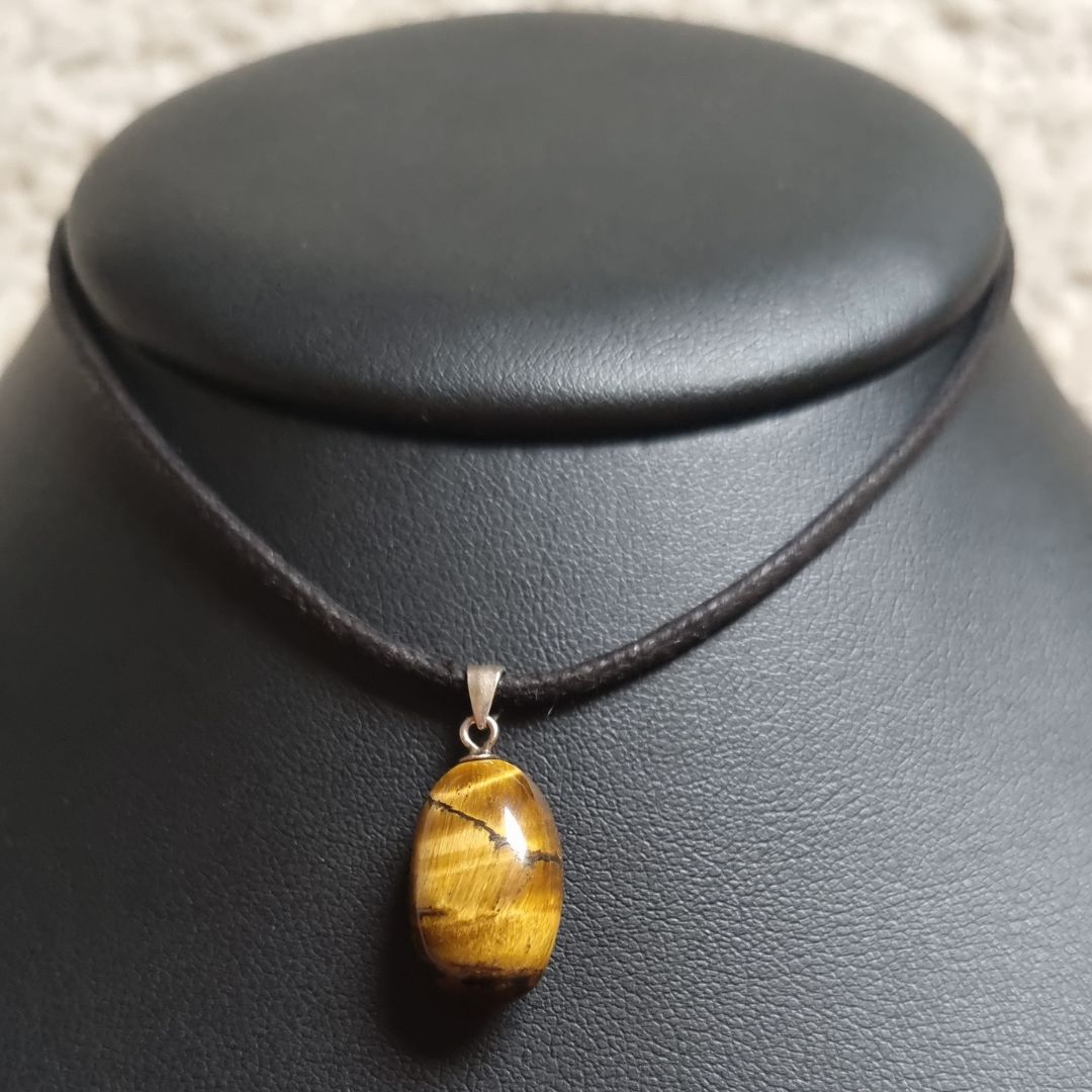 Tijgeroog gezondheidshanger