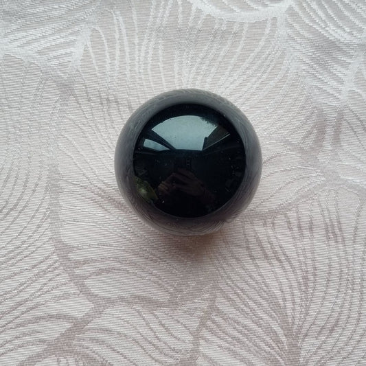 Obsidiaan bol 