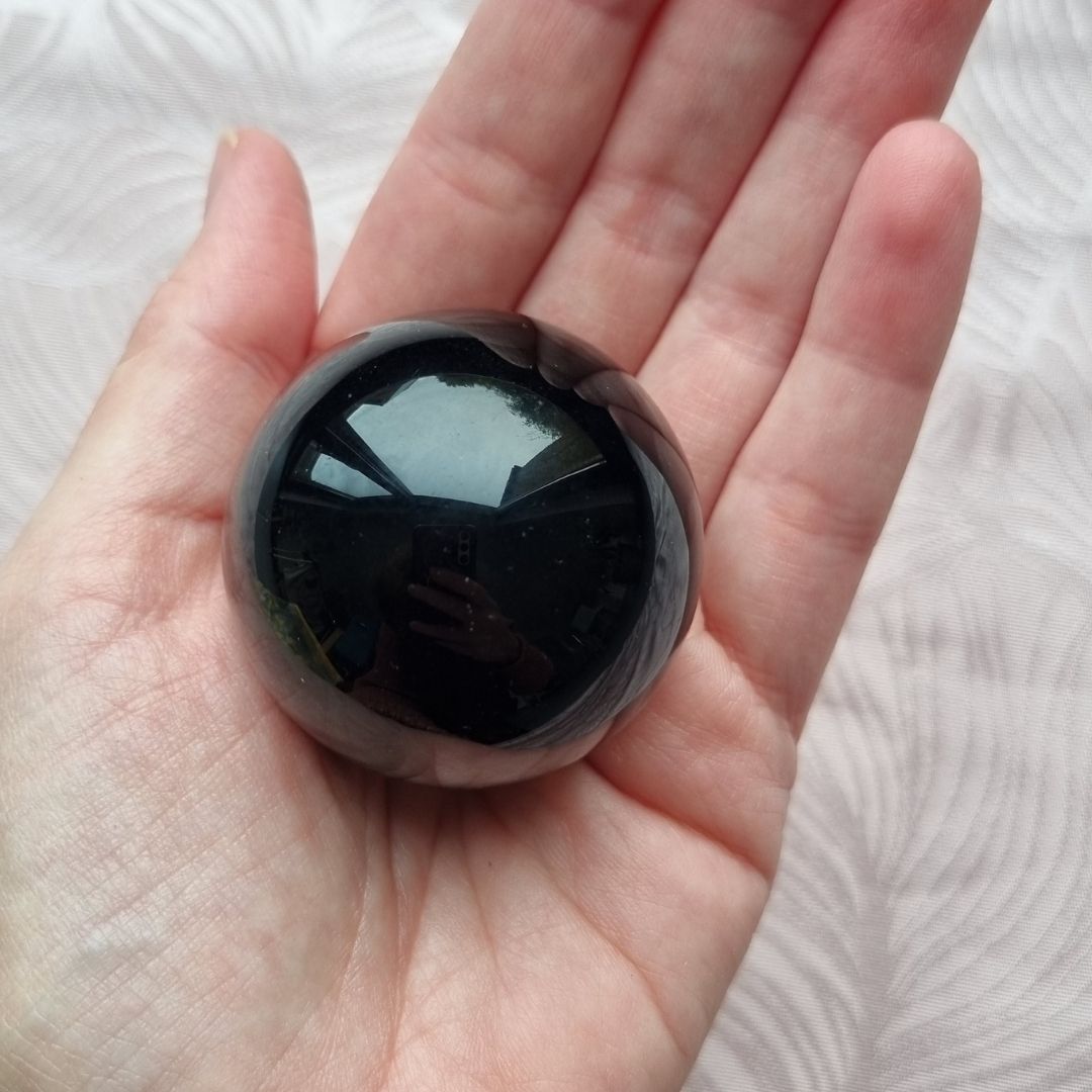Obsidiaan bol 