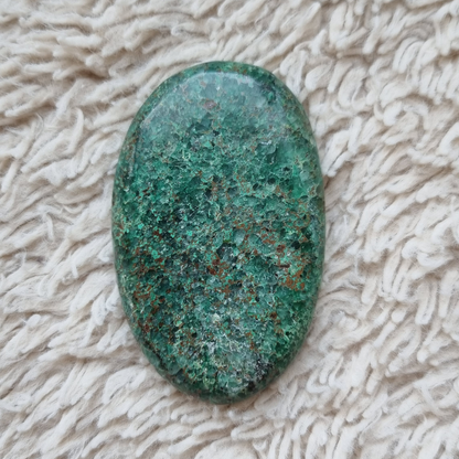 Groene apatiet zaksteen