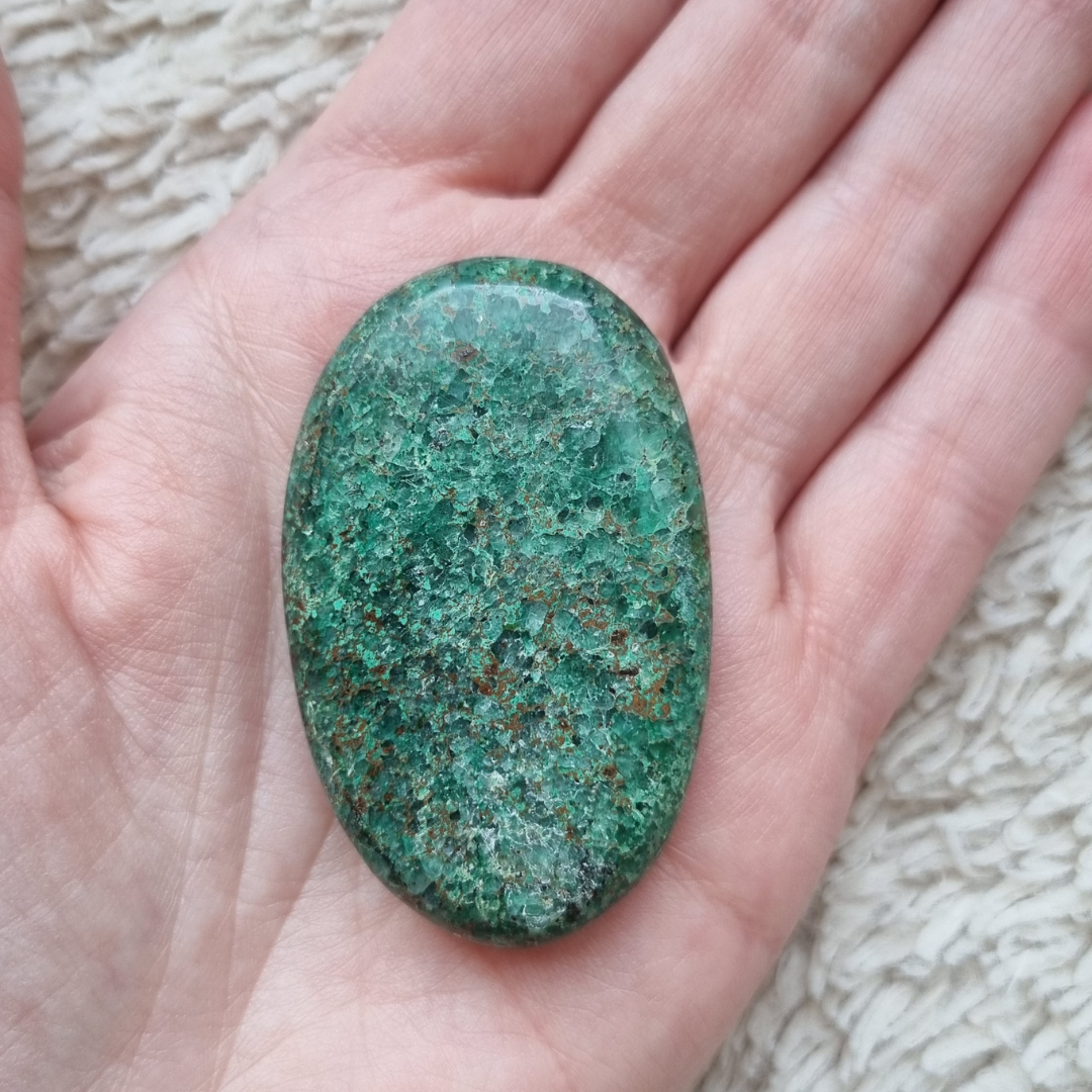 Groene apatiet zaksteen